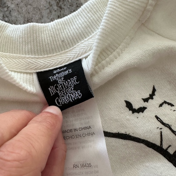 Disneys Nightmare Before Christmas Cream and Black Graphic Apparel - Picture 5 of 7